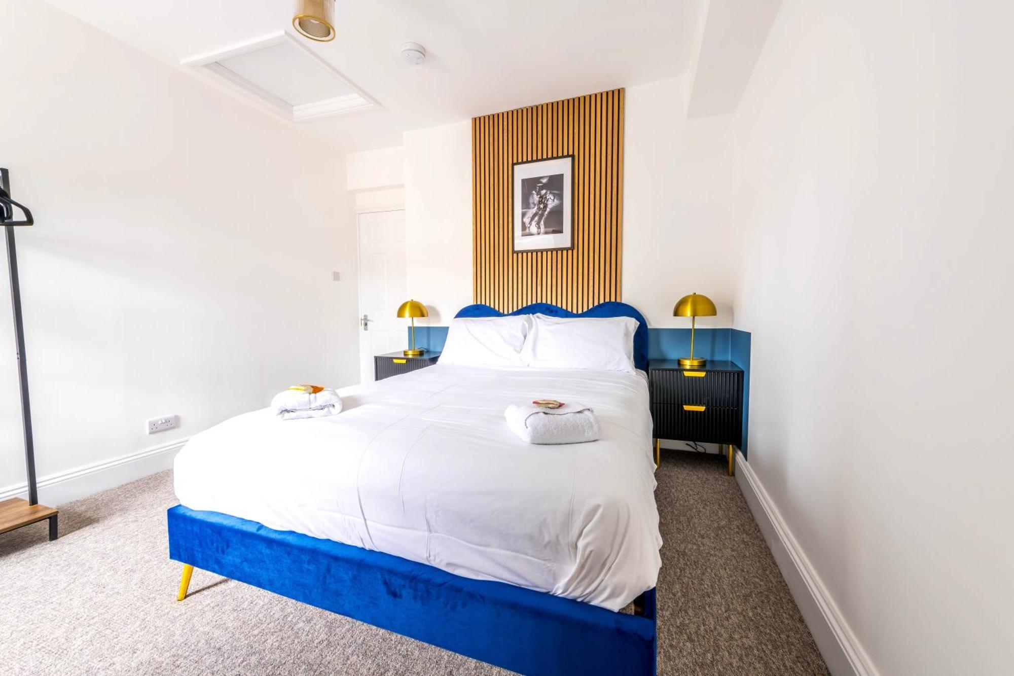 Skyfall With Free Parking For Families & Business By Prescott Apartments Bristol Dış mekan fotoğraf