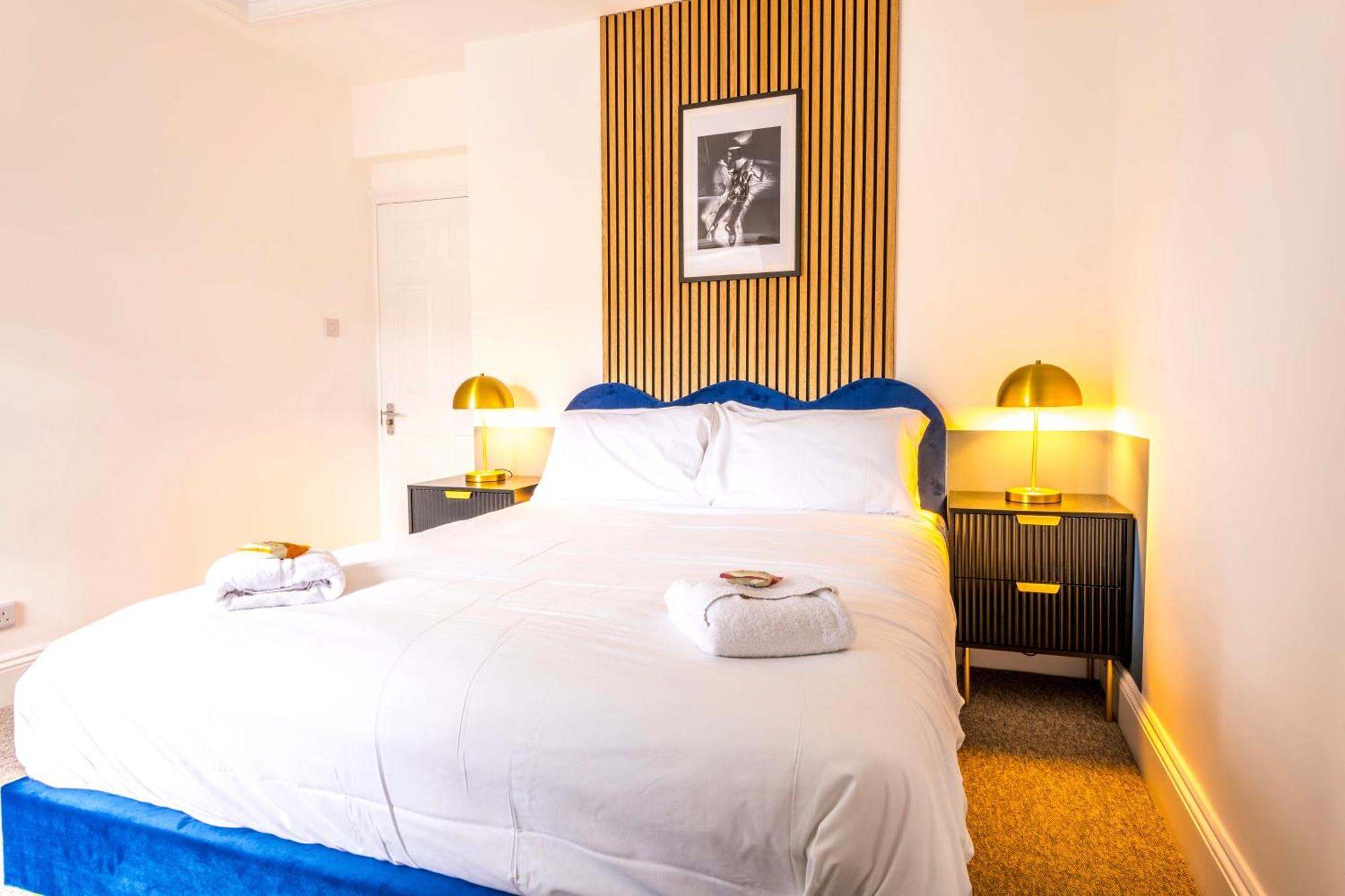 Skyfall With Free Parking For Families & Business By Prescott Apartments Bristol Dış mekan fotoğraf