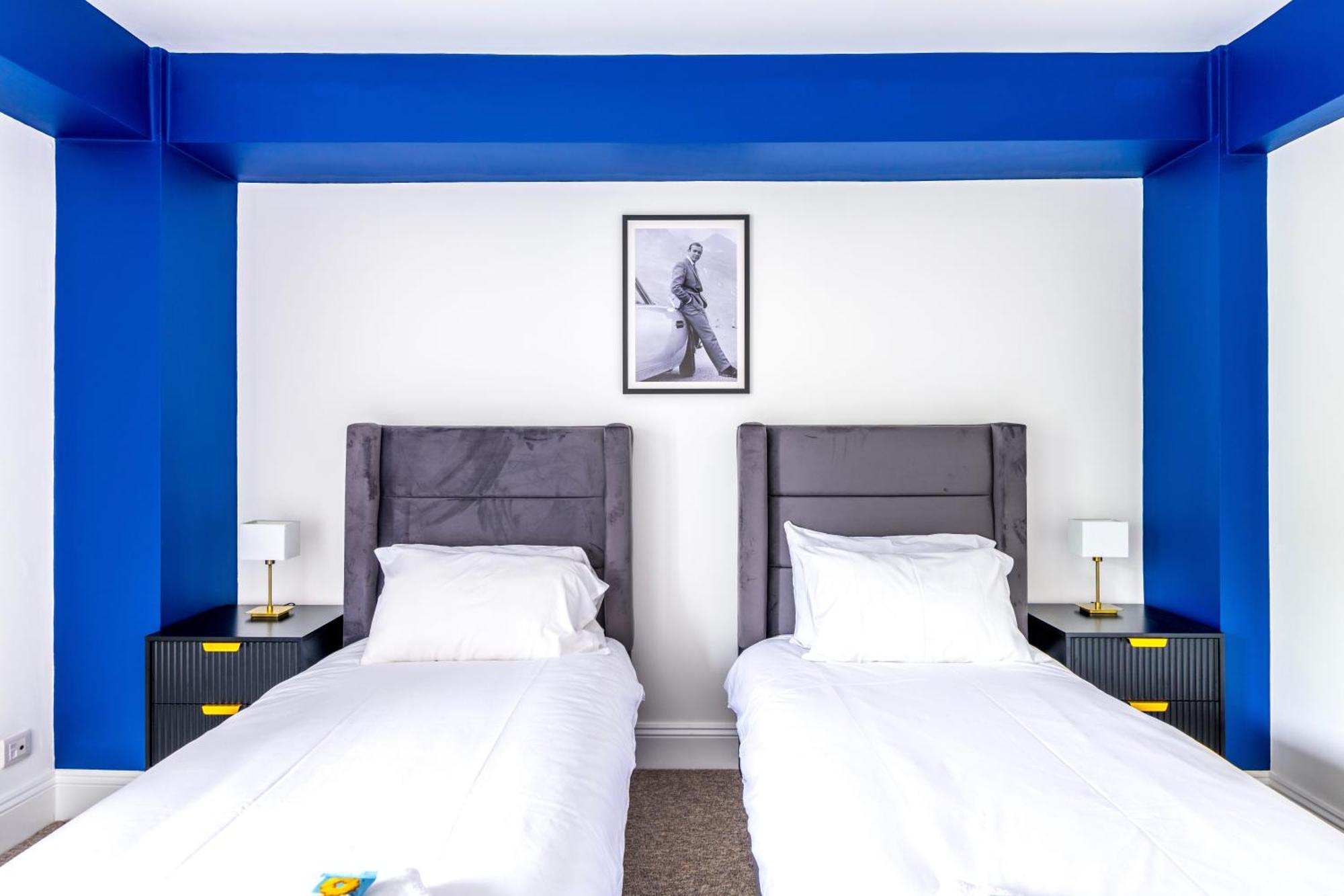 Skyfall With Free Parking For Families & Business By Prescott Apartments Bristol Dış mekan fotoğraf