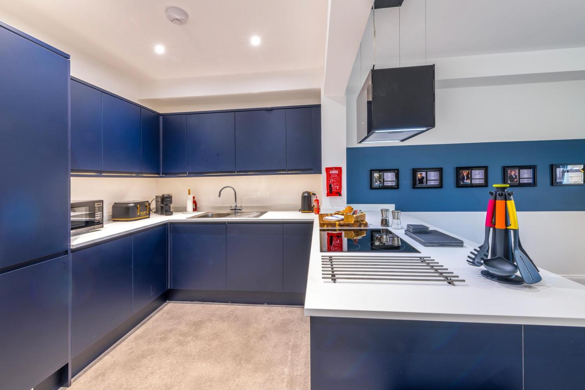 Skyfall With Free Parking For Families & Business By Prescott Apartments Bristol Dış mekan fotoğraf